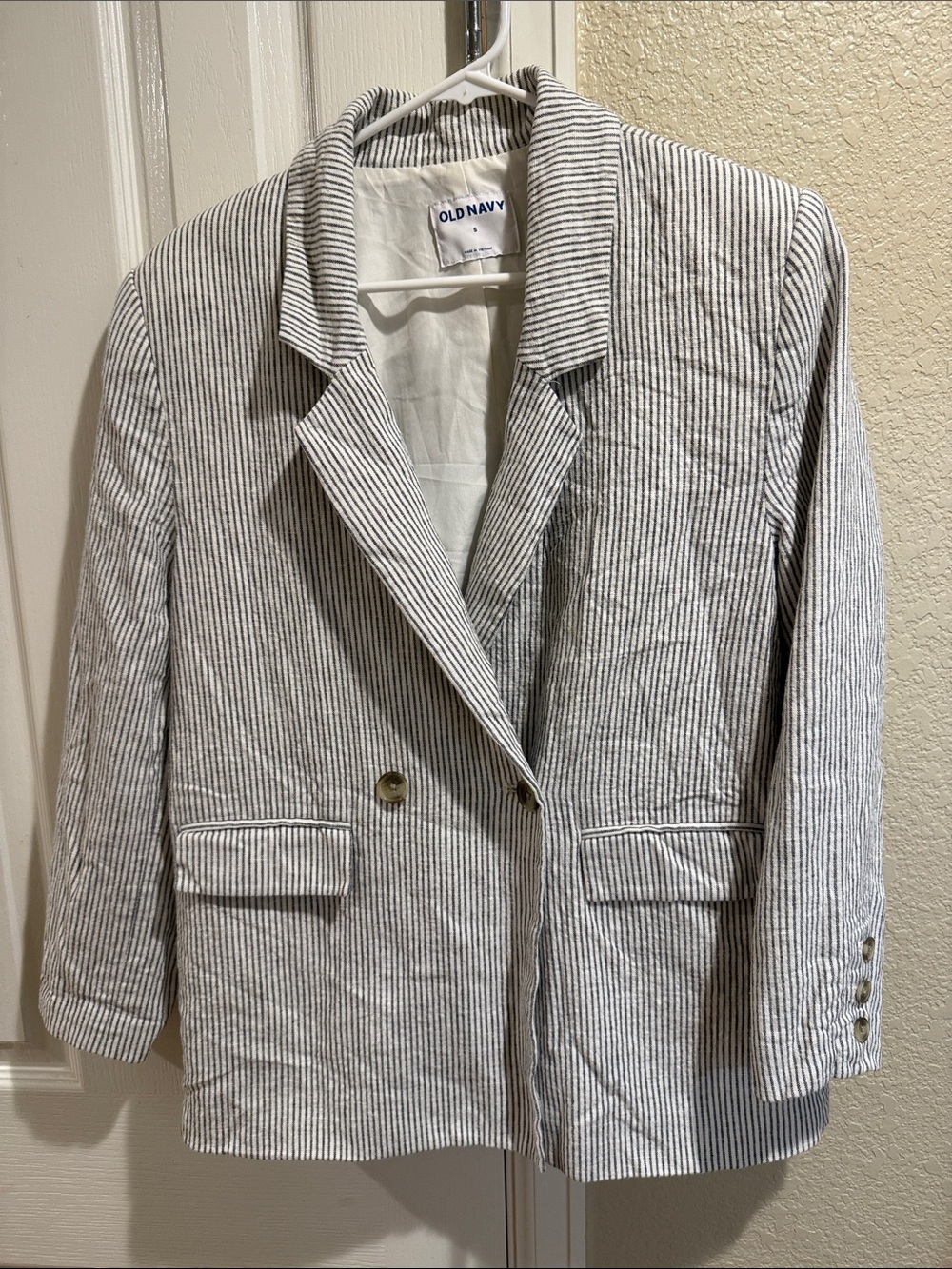 Old Navy Women's Navy and White Striped Blazer